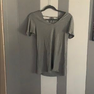 gray, back cutout, t-shirt